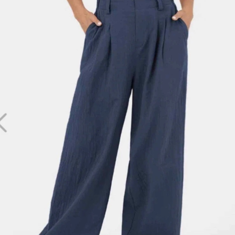 NWT Halara Wide Leg Pants Pockets Belt Loops size XS Gray Workwear stretchy